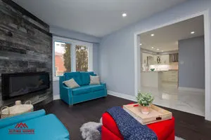 Whole Home Renovation Family room - Altima Homes Inc.