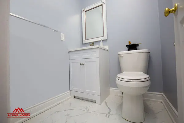 Whole Home Renovation Guest Bathroom - Altima Homes Inc.